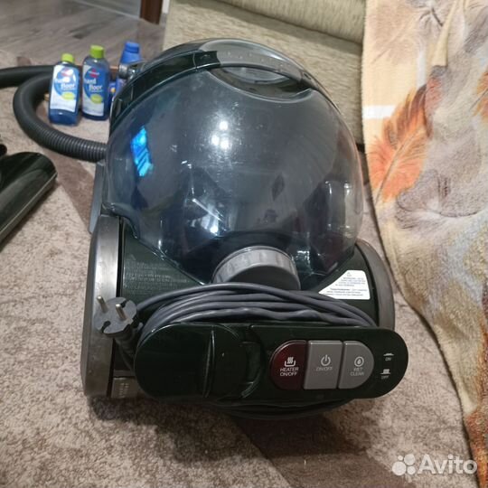 Моющий пылесос Bissell