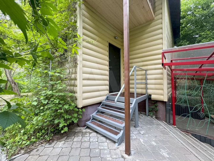 Коттедж 100 м² на участке 2 сот.