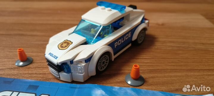 Lego City 60239 Автомобиль полицейского патруля