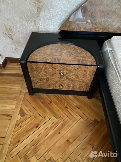 Тумбочки прикроватные 2 шт