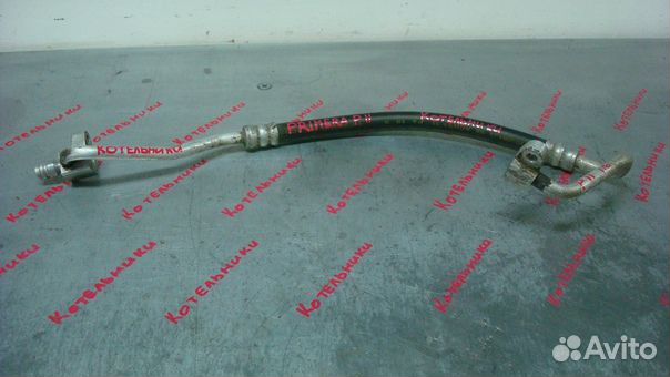 Nissan Primera Р11 92490-2F000 Шланг кондиционера