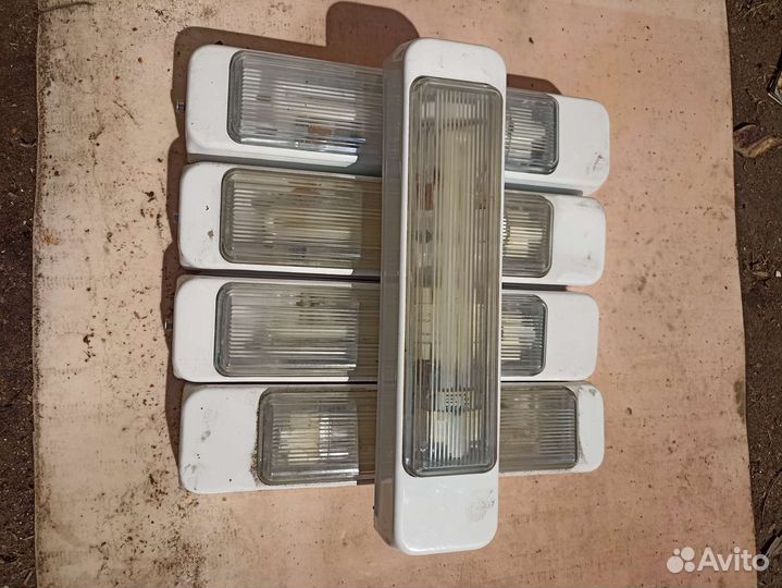 Подъездная лампа дневного освещения