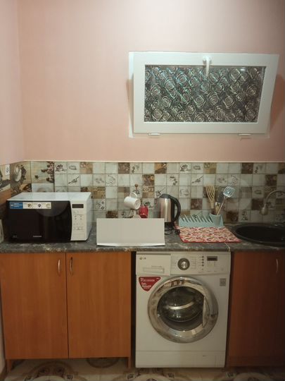 Дом 28 м² на участке 4 сот.