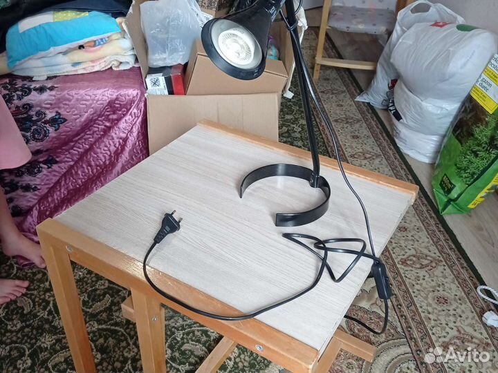 Лампа настольная