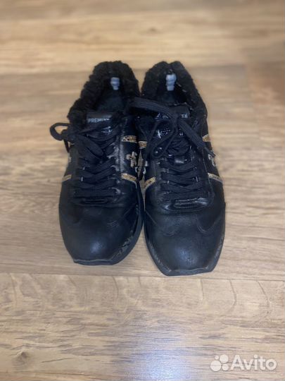 Кроссовки жениские premiata