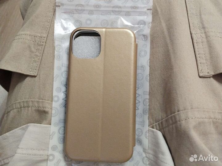 Чехол на iPhone 14