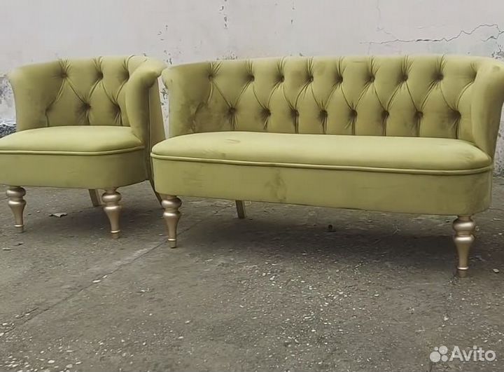 Диванчики банкетки и пуфы