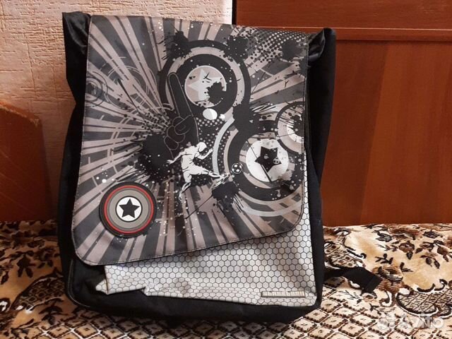 Школьный рюкзак