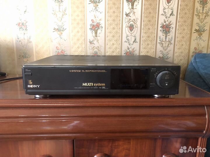 Видеомагнитофон sony