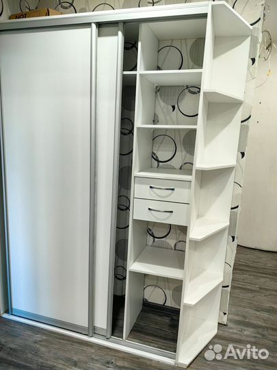 Шкаф купе бу 170х220х55