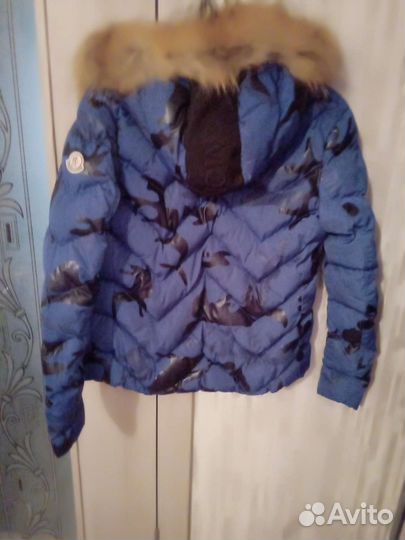 Куртка пуховик женский