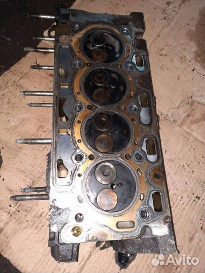 Головка блока цилиндров Peugeot 307 2003