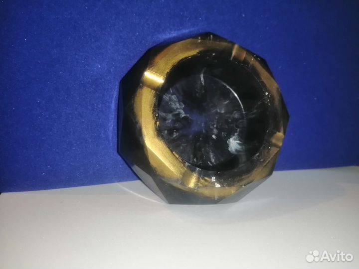 Пепельница из эпоксидной смолы