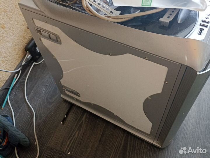 Корпус с сжо Thermaltake Armor+ MX