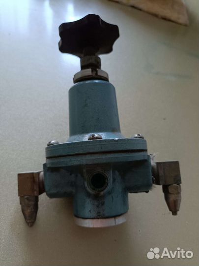 Обратный клапан для насоса