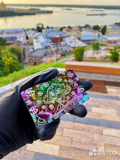 Металлические банковские карты