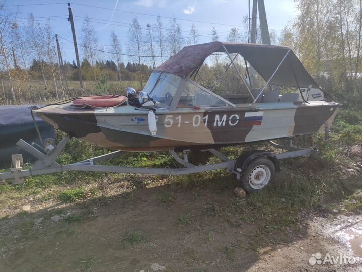 Лодка с двигателем + прицеп