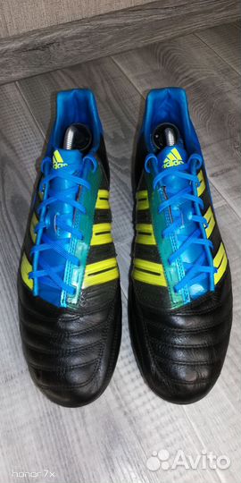 Бутсы adidas predator