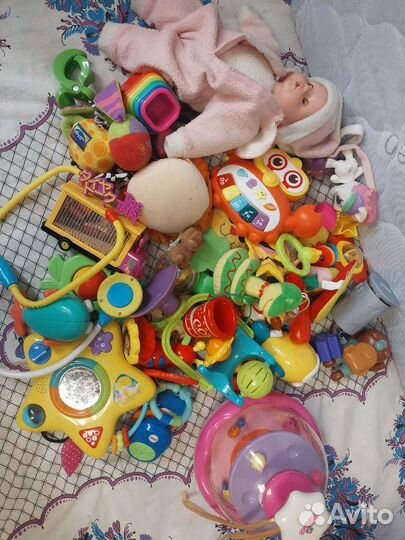 Мелкие игрушки пакетом