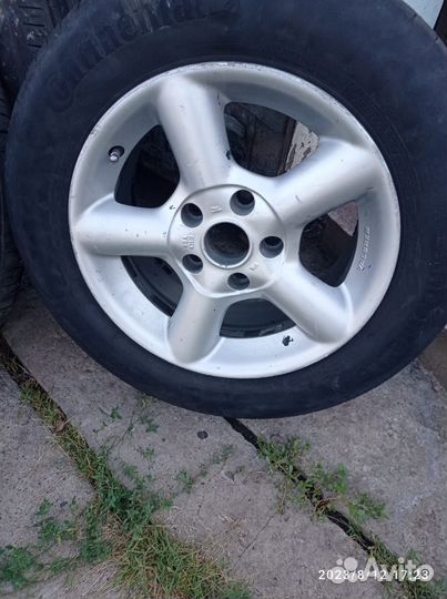 R15 Continental ContiPremiumContact 6 195/65, PCD 5x114.3 DIA 66.7