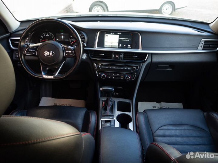 Kia Optima 2.0 AT, 2019, 60 100 км
