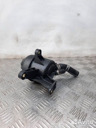 Бачок гидроусилителя руля Mercedes-Benz C-Class