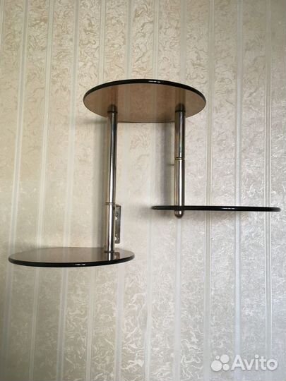 Подставка для цветов настенная