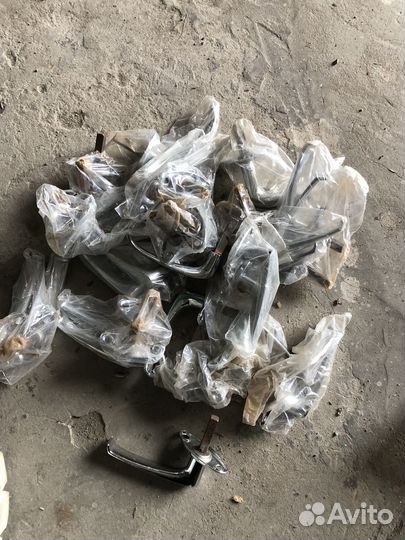 Дверные ручки