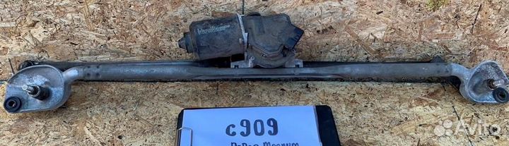 Трапеция стеклоочистителей dodge Magnum 2005-2007