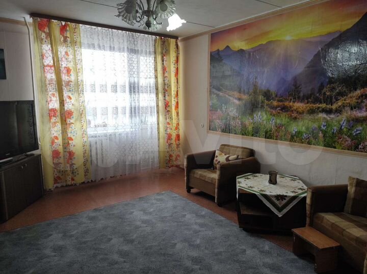 3-к. квартира, 60 м², 1/5 эт.