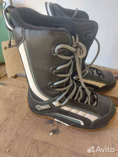 Сноубордические ботинки
