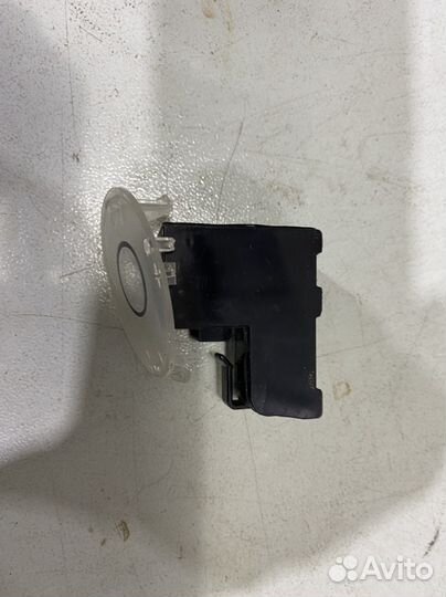 Фонарь подсветки левого зеркала Land Rover