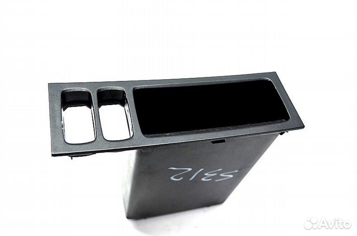 Ящик в торпеде, открытый scania R-Series (01.04)