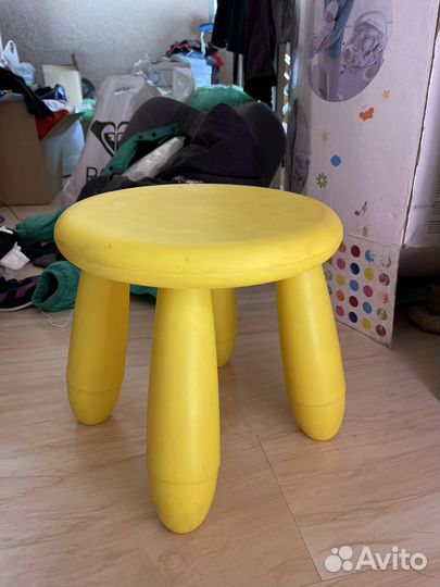 Вешалка настенная детская, табуретка IKEA