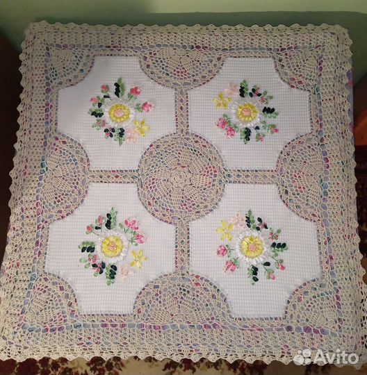 Чайная скатерть в винтажном стиле