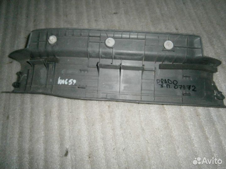 Накладка порога Toyota Land Cruiser Prado 150 09-1