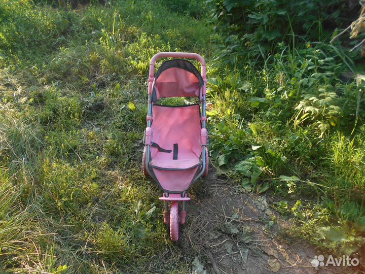 Игрушечная коляска для кукол