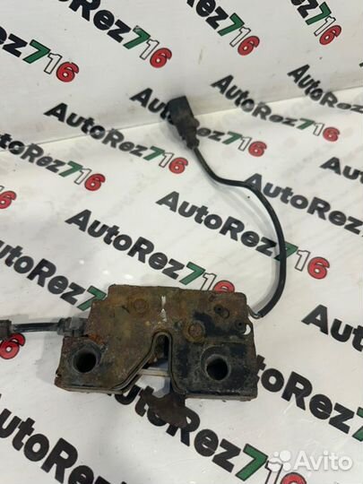 Замок капота Volkswagen Polo 5 хетчбек CGP 1 2011