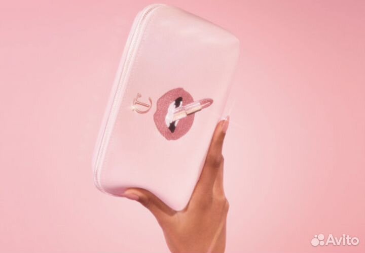 Косметичка Charlotte Tilbury Pillow Talk Bag