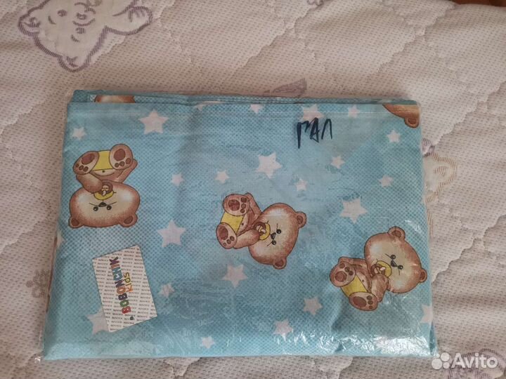 Комплект в детскую кроватку