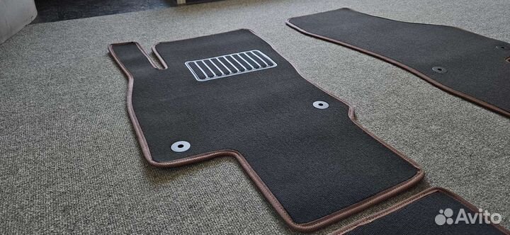 Автоковрики для Skoda Octavia A7, графит/корич