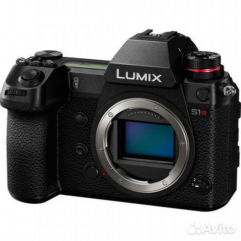 Panasonic Lumix S1R