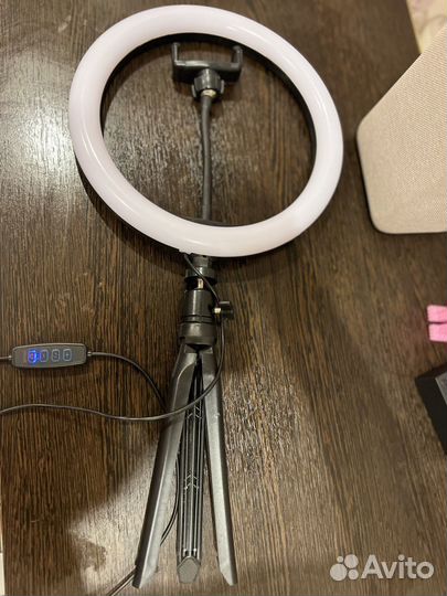 Кольцевая лампа со штативом