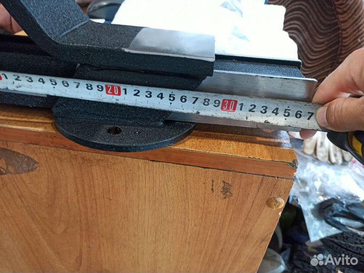 Тиски слесарные новые