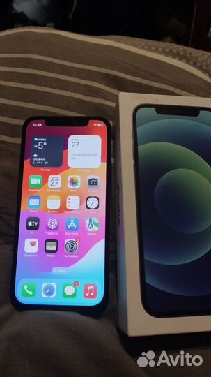 iPhone 12, 64 ГБ