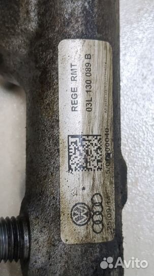 Рампа топливная Skoda Rapid, 2015