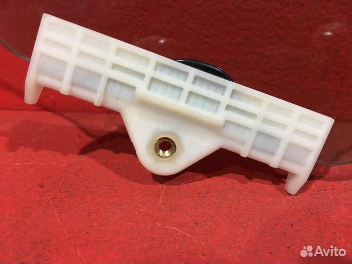 Стекло двери переднее правое Kia Ceed 3 (Cd)