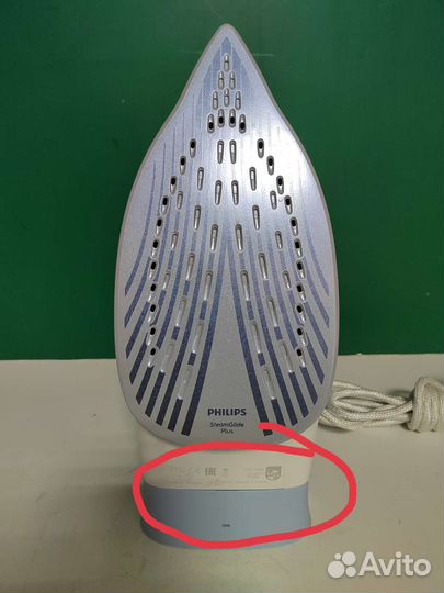 Утюг Philips DST5021 (протекает)