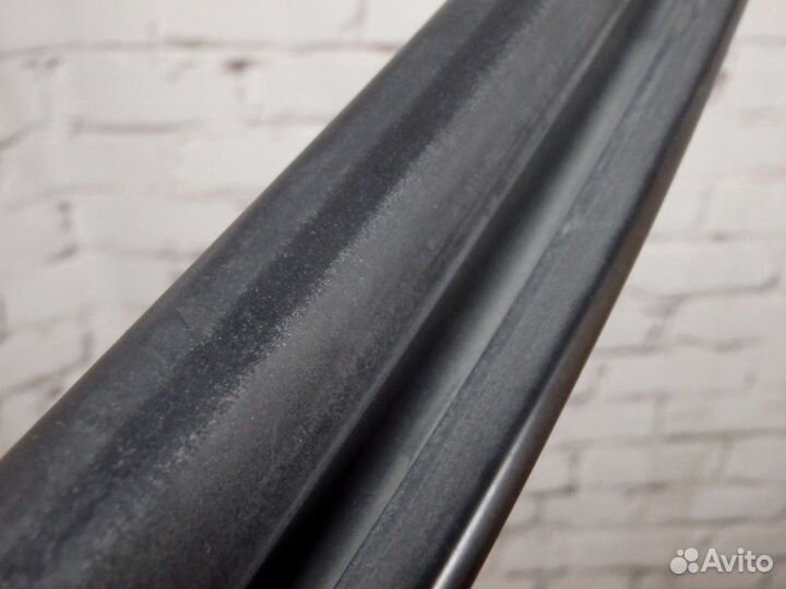 Уплотнитель стекла двери задний правый Aveo (T250)