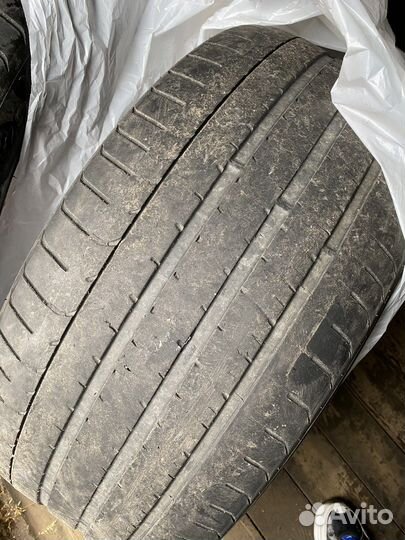 Pirelli P Zero 295/40 R21 111Y